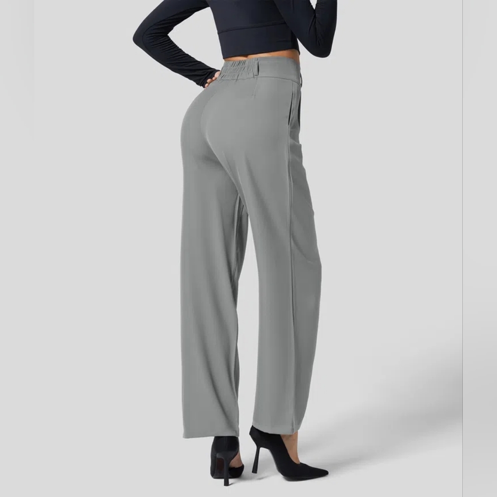 NWT HALARA High Waisted Straight Leg Work Pants in Griffin